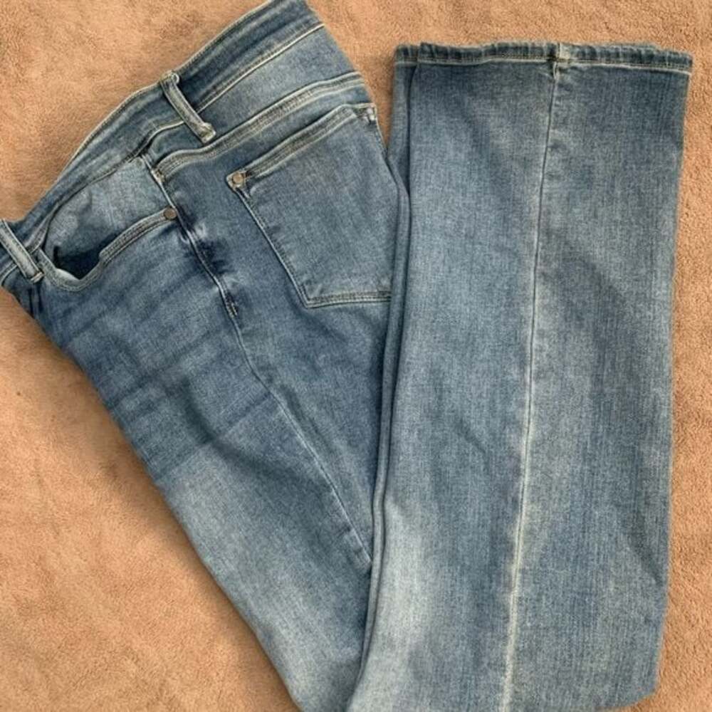 Judy Blue Classic Indigo Jeans Size 15/32